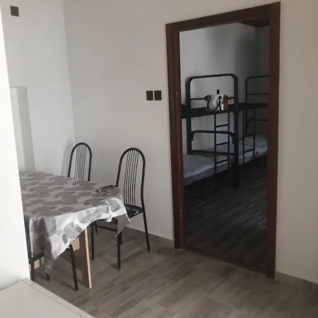 Apartmanhaz Apartment