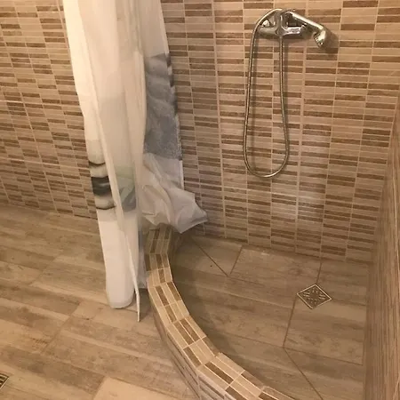 Apartmanhaz Apartment