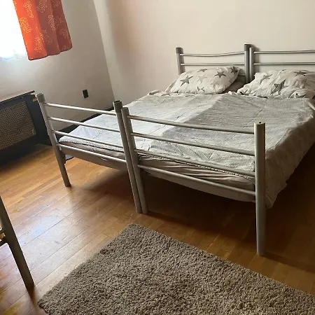 Apartmanhaz Pécs
